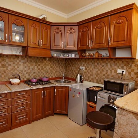 Apartment On Javakhishvili Batoumi Extérieur photo