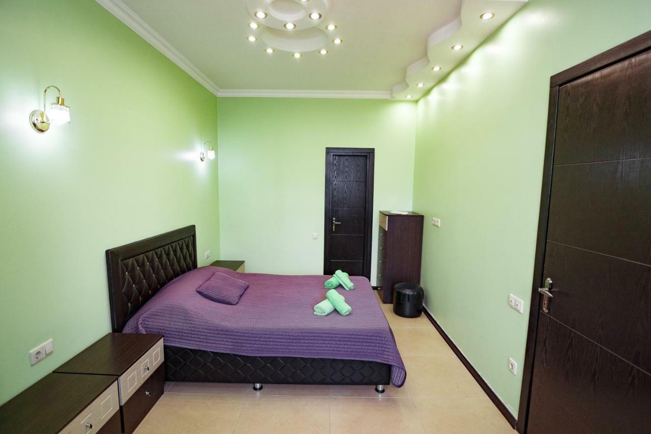 Apartment On Javakhishvili Batoumi Extérieur photo