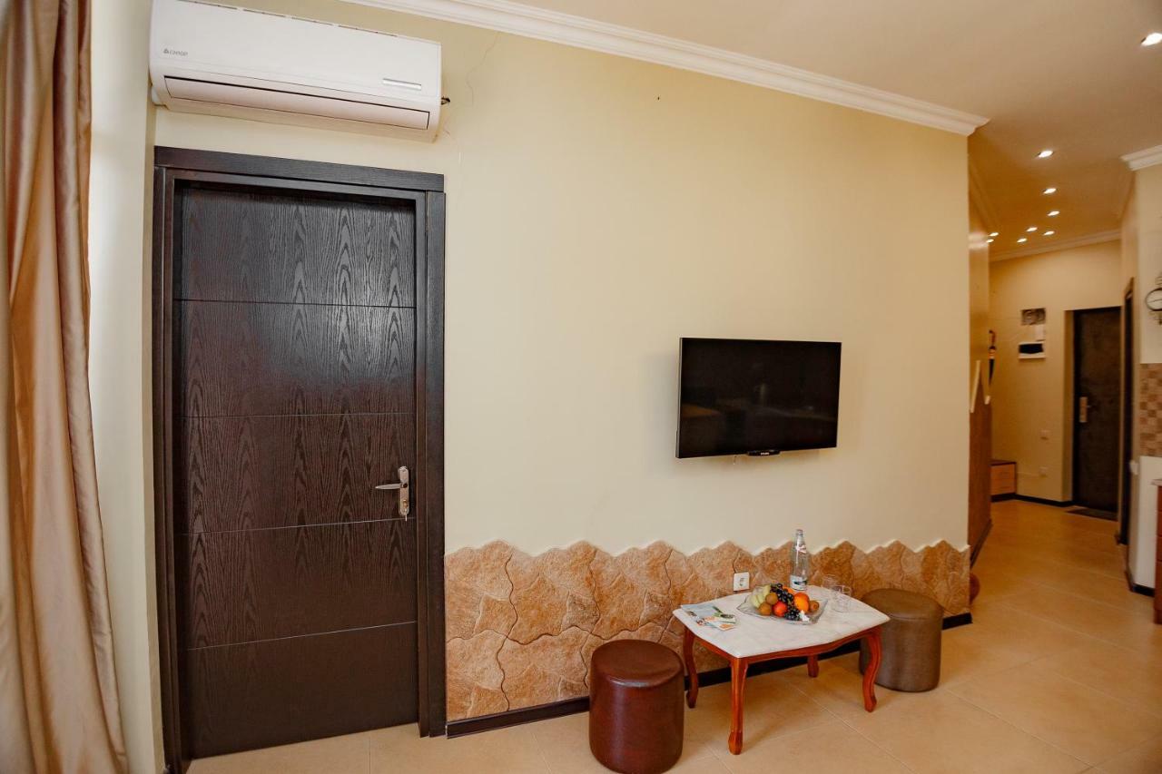 Apartment On Javakhishvili Batoumi Extérieur photo